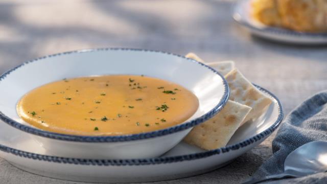 calories in red lobster lobster bisque soup bowl